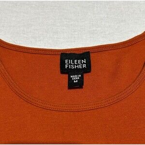 Eileen Fisher Tee Size M, 100% Organic Cotton in Pumpkin Orange, Basics, Shell